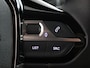 Peugeot e-208 EV Allure Pack 50 kWh SoH 93,6% | 3 Fase! | LED | Adaptief Cruise Control | Camera!