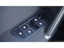 Volkswagen Golf 1.5 TSI 150pk R-line & Highline Clima Led pdc Navi stoelverw *147470km* 16 inch LM *Nette golf*