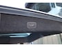 Volvo V70 1.6 T4 R-Edition | CarPlay | Stoelverwarming | Leer | Xenon | Trekhaak | Sensoren | El.klep | 18”