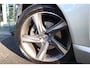 Volvo V70 1.6 T4 R-Edition | CarPlay | Stoelverwarming | Leer | Xenon | Trekhaak | Sensoren | El.klep | 18”