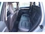 Volvo V70 1.6 T4 R-Edition | CarPlay | Stoelverwarming | Leer | Xenon | Trekhaak | Sensoren | El.klep | 18”