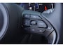 Toyota Yaris Cross 1.5 Hybrid 130 Dynamic / DEC 2025 / Winter&SafetyPakket / 10,5 Inch Scherm / METALLIC BLAUW / = NIEUW !!
