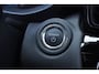 Toyota Yaris Cross 1.5 Hybrid 130 Dynamic / DEC 2025 / Winter&SafetyPakket / 10,5 Inch Scherm / METALLIC BLAUW / = NIEUW !!