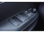 Toyota Yaris Cross 1.5 Hybrid 130 Dynamic / DEC 2025 / Winter&SafetyPakket / 10,5 Inch Scherm / METALLIC BLAUW / = NIEUW !!