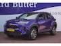 Toyota Yaris Cross 1.5 Hybrid 130 Dynamic / DEC 2025 / Winter&SafetyPakket / 10,5 Inch Scherm / METALLIC BLAUW / = NIEUW !!