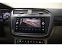 Volkswagen Tiguan 2.0 TSI 220pk 4MOTION [ Panoramadak Cruise Control Head-Up Display