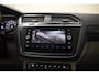Volkswagen Tiguan 2.0 TSI 220pk 4MOTION [ Panoramadak Cruise Control Head-Up Display