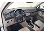 Volkswagen Tiguan 2.0 TSI 220pk 4MOTION [ Panoramadak Cruise Control Head-Up Display