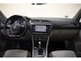 Volkswagen Tiguan 2.0 TSI 220pk 4MOTION [ Panoramadak Cruise Control Head-Up Display