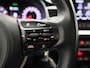 Kia Stonic 1.0 T-GDi MHEV DynamicLine | Apple Carplay / Android Auto | Parkeer sensoren | Navigatie | Camera | Cruise control | Climate control | DAB |