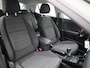 Kia Stonic 1.0 T-GDi MHEV DynamicLine | Apple Carplay / Android Auto | Parkeer sensoren | Navigatie | Camera | Cruise control | Climate control | DAB |