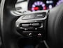 Kia Stonic 1.0 T-GDi MHEV DynamicLine | Apple Carplay / Android Auto | Parkeer sensoren | Navigatie | Camera | Cruise control | Climate control | DAB |