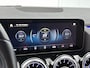 Mercedes-Benz GLA 200 Luxury Line | Machiatobeige int. | Sfeerverlichting | Dode Hoek Ass | Keyless Go | Parkeerpakket met Camera | Inclusief 24 maanden Mercedes-Benz Certified garantie voor Europa.