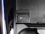 Mercedes-Benz GLA 200 Luxury Line | Machiatobeige int. | Sfeerverlichting | Dode Hoek Ass | Keyless Go | Parkeerpakket met Camera | Inclusief 24 maanden Mercedes-Benz Certified garantie voor Europa.