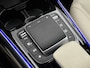 Mercedes-Benz GLA 200 Luxury Line | Machiatobeige int. | Sfeerverlichting | Dode Hoek Ass | Keyless Go | Parkeerpakket met Camera | Inclusief 24 maanden Mercedes-Benz Certified garantie voor Europa.
