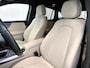 Mercedes-Benz GLA 200 Luxury Line | Machiatobeige int. | Sfeerverlichting | Dode Hoek Ass | Keyless Go | Parkeerpakket met Camera | Inclusief 24 maanden Mercedes-Benz Certified garantie voor Europa.