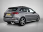 Mercedes-Benz B-klasse 180 AMG Nightpakket | Panoramadak | Stoelverwarming | Augmented Reality | LED | Parkeerpakket met Camera | Inclusief 12 Maanden Garantie.
