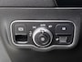 Mercedes-Benz B-klasse 180 AMG Nightpakket | Panoramadak | Stoelverwarming | Augmented Reality | LED | Parkeerpakket met Camera | Inclusief 12 Maanden Garantie.