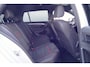 Volkswagen Golf 2.0 TSI GTI Performance / Pano / Dealeronderhouden / Dynaudio / Bearlock / White Silver Metallic
