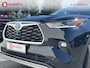 Toyota Highlander 2.5 AWD Hybrid Premium First Edition 7p. Trekhaak 2.000KG | Panorama dak | Head-Up Display | Treeplanken | Adaptive Cruise Control | Voor/achter Stoelverwarming | 360 Camera