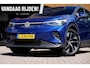 Volkswagen ID.4 First 77 kWh|Rijklaar!|SoH91%|ACC|Trekhaak|Stoel+Stuur verwarming|Carplay|AndroidAuto