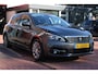 Peugeot 308 1.2 PureTech *Allure* | Panorama | Riem is vervangen | Carplay | Navigatie | Cruise & Climate Control | Orig. NL | PDC V+A | Privacy |