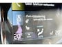 Volvo V60 2.0 B4 R-Design | Styling Kit | Harman Kardon Premium Sound | Adaptieve Cruise Control | BLIS | Parkeercamera | Standkachel | Elektrische verstelbare voorstoelen | Stoel-/Stuurwielverwarming | Navigatie |