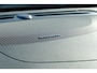 Volvo V60 2.0 B4 R-Design | Styling Kit | Harman Kardon Premium Sound | Adaptieve Cruise Control | BLIS | Parkeercamera | Standkachel | Elektrische verstelbare voorstoelen | Stoel-/Stuurwielverwarming | Navigatie |