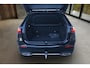 Mercedes-Benz B-klasse B 250 e Business Solution AMG | Panoramadak | Trekhaak | Winterpakket | Memory pakket | Stoelverwarming voor