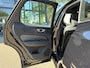 Volvo XC60 2.0 T6 Plug-in hybrid AWD Plus Black Edition EL. TREKHAAK | DEALER ONDERHOUDEN | STOEL VERWARMING VOOR EN ACHTER | PANORAMA DAK | 360 GRADEN CAMERA | ELEK. STOELEN MET GEHEUGEN | 12 MAANDEN BOVAG GARANTIE