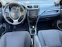 Suzuki Swift 1.2 Comfort EASSS /bj.2011 / kleur: wit / climate / navigatie / sportvelgen / pdc / APK 08/2027 / NAP met 228082 km.