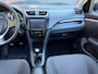Suzuki Swift 1.2 Comfort EASSS /bj.2011 / kleur: wit / climate / navigatie / sportvelgen / pdc / APK 08/2027 / NAP met 228082 km.