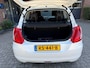 Suzuki Swift 1.2 Comfort EASSS /bj.2011 / kleur: wit / climate / navigatie / sportvelgen / pdc / APK 08/2027 / NAP met 228082 km.