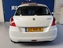 Suzuki Swift 1.2 Comfort EASSS /bj.2011 / kleur: wit / climate / navigatie / sportvelgen / pdc / APK 08/2027 / NAP met 228082 km.