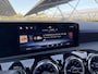 Mercedes-Benz A-klasse 250e Business Solution AMG | Night | Panoramadak | Memory | Head-up display | 360 camera | Sfeerverlichting |