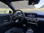Mercedes-Benz A-klasse 250e Business Solution AMG | Night | Panoramadak | Memory | Head-up display | 360 camera | Sfeerverlichting |