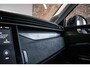 Lynk & Co 01 | Panoramadak | Trekhaak | Verwarmbare voorstoelen | 360° Parkeer camera | Adaptieve cruise control | Apple carplay/Android auto | Keyless Entree | Electrische bedienbare voorstoelen |