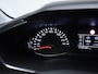 Peugeot 208 1.2 PureTech Allure Sport (APPLE CARPLAY,NAVI,CAMERA,CLIMATE,CRUISE,GETINT,LED,SPORTSTOELEN,LM VELGEN)