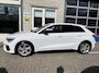 Audi A3 Sportback 45 TFSI e S-Line Competition / AUTOMAAT/ 2X S-LINE/ FULL-LED/ 245 PK/ DIGITAL DASH/ SMARTPHONE INTERFACE/ NAVI/ CRUISE/ CLIMATE/ PARK. SENSOREN/ 17" LMV