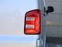 Volkswagen Transporter 2.0 TDI 102 pk L2H1 Business | Airco | Cruise control | Bijrijders bank | PDC | Treeplanken | 17" LM velgen | Betimmering |