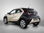 Toyota Aygo X 1.0 VVT-i S-CVT Pulse + | BTW Voertuig | Parkeersensoren voor+achter | Keyless Entry/Start | Climate Control | Cruise Control Adaptive | achteruitrijcamera | Apple CarPlay/Android Auto |