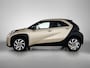 Toyota Aygo X 1.0 VVT-i S-CVT Pulse + | BTW Voertuig | Parkeersensoren voor+achter | Keyless Entry/Start | Climate Control | Cruise Control Adaptive | achteruitrijcamera | Apple CarPlay/Android Auto |