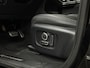 Land Rover Range Rover Evoque P300e AWD R-Dynamic HSE | Panorama | 360 Camera | Leder | Memory | Digitale-Cockpit | Keyless-Entry | Meridian-Sound | Stuurverwarming | Getint Glas | Black-Optic | 20 inch | Stand-Clima | Dodehoek | Lane Assist | Camera-Spiegel |