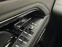 Land Rover Range Rover Evoque P300e AWD R-Dynamic HSE | Panorama | 360 Camera | Leder | Memory | Digitale-Cockpit | Keyless-Entry | Meridian-Sound | Stuurverwarming | Getint Glas | Black-Optic | 20 inch | Stand-Clima | Dodehoek | Lane Assist | Camera-Spiegel |