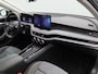 Skoda Superb Combi 1.5 TSi 204 Pk PHEV Edition | Panoramadak | Stoelverwarming | Camera | Trekhaak | Adaptive Cruise | 17 Inch | 23.131 Km !!