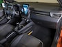 Renault Clio 1.0 TCe Intens 101pk / Achteruitrijcamera / Navigatie / Airco / Klimaatregeling / Apple carplay /