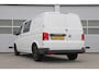 Volkswagen Transporter 2.0 TDI 110pk L2H1 30 DC | App Connect | Cruise Control | Parkeersensoren Achter | Airco | Dubbele Cabine