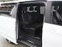 Mercedes-Benz EQV 300 L2 90kWh | 8-Zits | Stoelverwarming/koeling | Distronic Plus | Navigatie | Parkeercamera | Lederen bekleding | Certified