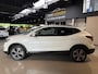 Nissan Qashqai 1.2 N-Connecta Automaat Panorama navigatie lmv trekhaak