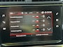 Citroën C3 83 Pk Benzine 5-Deurs * 2-Tone Zilvergrijs + Zwart Dak * * Navigatie * Climate & Cruise Control * Parkeersensoren * Vingerhoets; Vierde Generatie Eersteklas Service. Al meer dan 100 jaar een begrip in de Brabantse Kempen